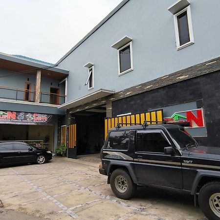 Nn Guesthouse Solo Exterior foto